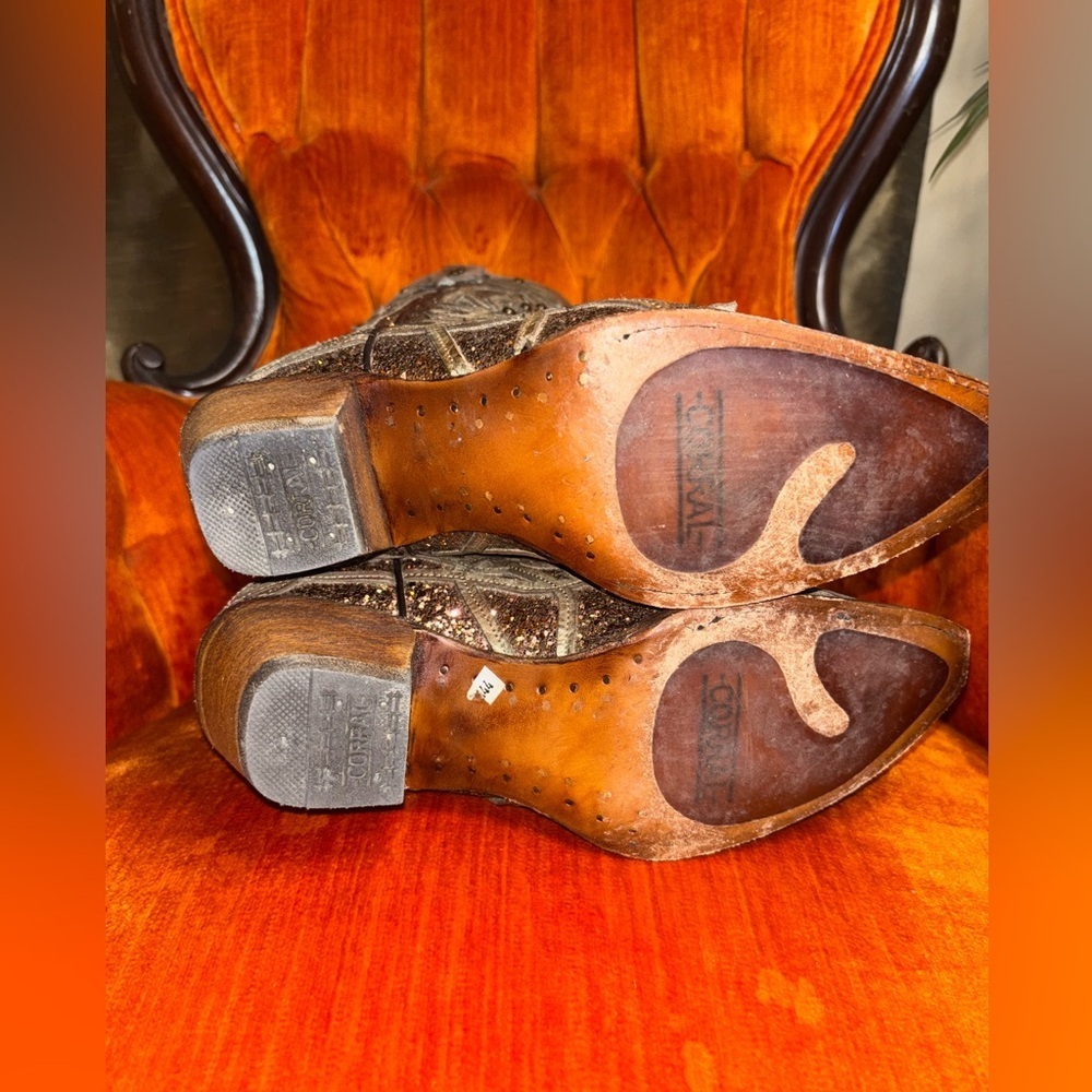 CORRAL WOMEN'S GOLDEN LUMINARY ROOTS WESTERN BOOTS - SNIP TOE 7.5​​ - Picture 3 of 8